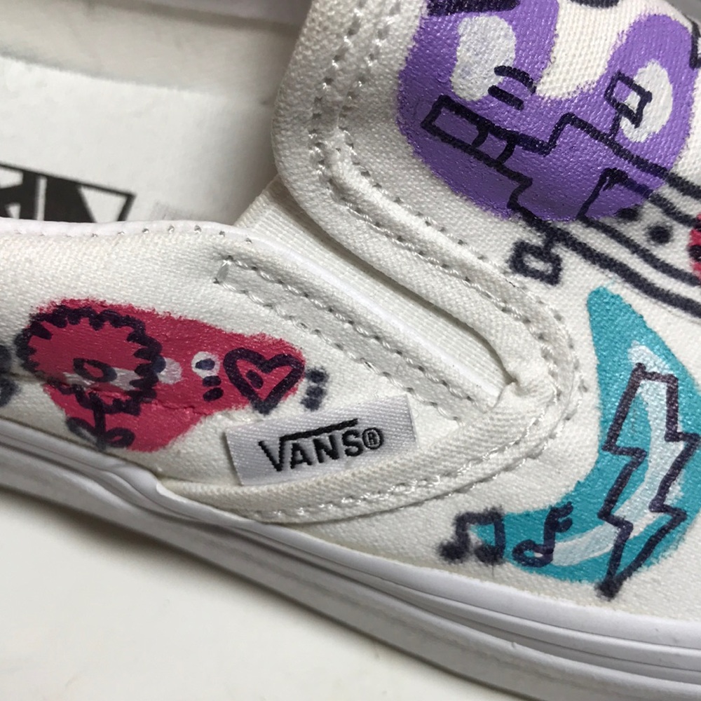 💙Vans Canvas Hand painted Christmas Edition Slip On Shoes - Picture 12 of 16